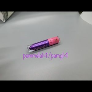 Zombie kiss jeffree star liquid lipstick